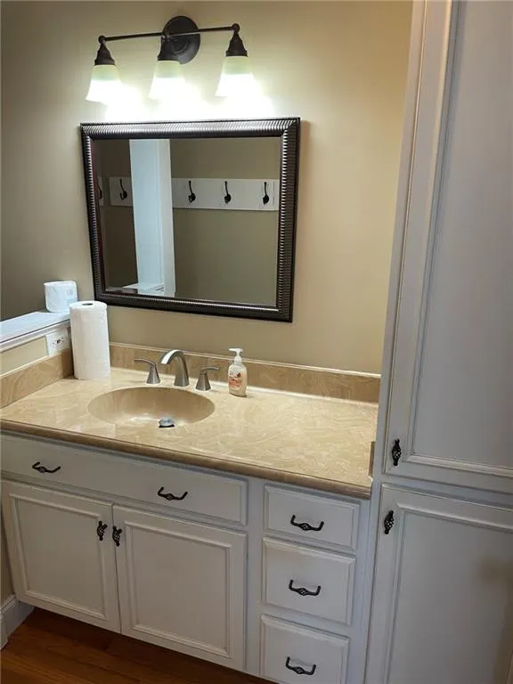 4005 Wingate Way, Sandy Springs, Georgia 30350, 1 Bedroom Bedrooms, ,1 BathroomBathrooms,Residential,Sold,4005 Wingate Way,7197490