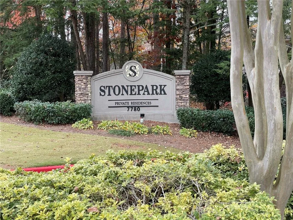 4005 Wingate Way, Sandy Springs, Georgia 30350, 1 Bedroom Bedrooms, ,1 BathroomBathrooms,Residential,Sold,4005 Wingate Way,7197490