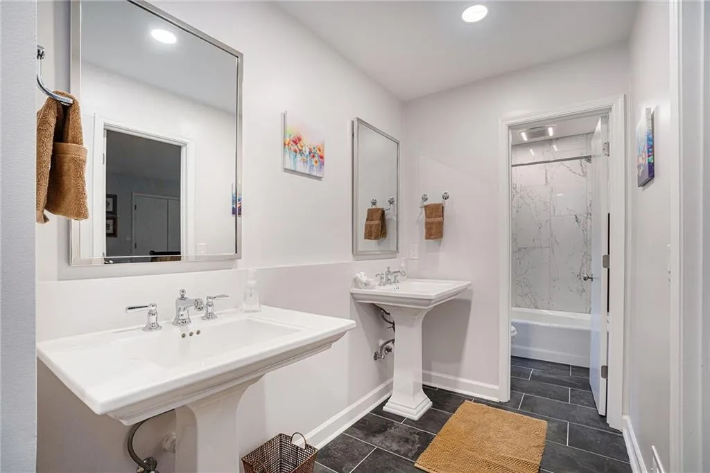 Bath shared between bedrooms 2 and 3