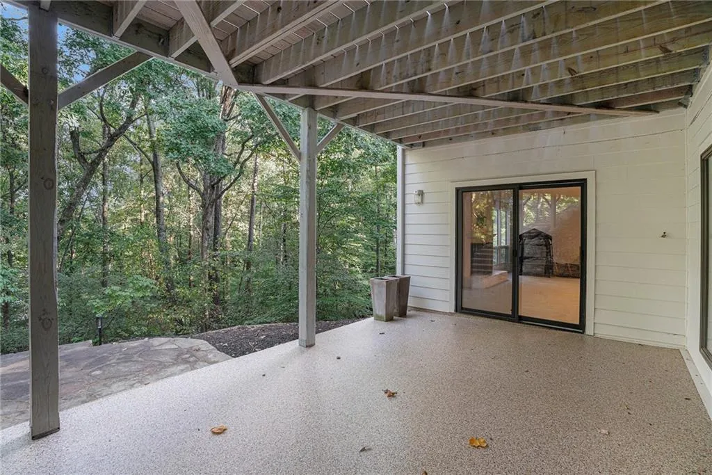 315 Skyridge Drive, Atlanta, Georgia 30350, 5 Bedrooms Bedrooms, ,4 BathroomsBathrooms,Residential,Sold,315 Skyridge Drive,7462723