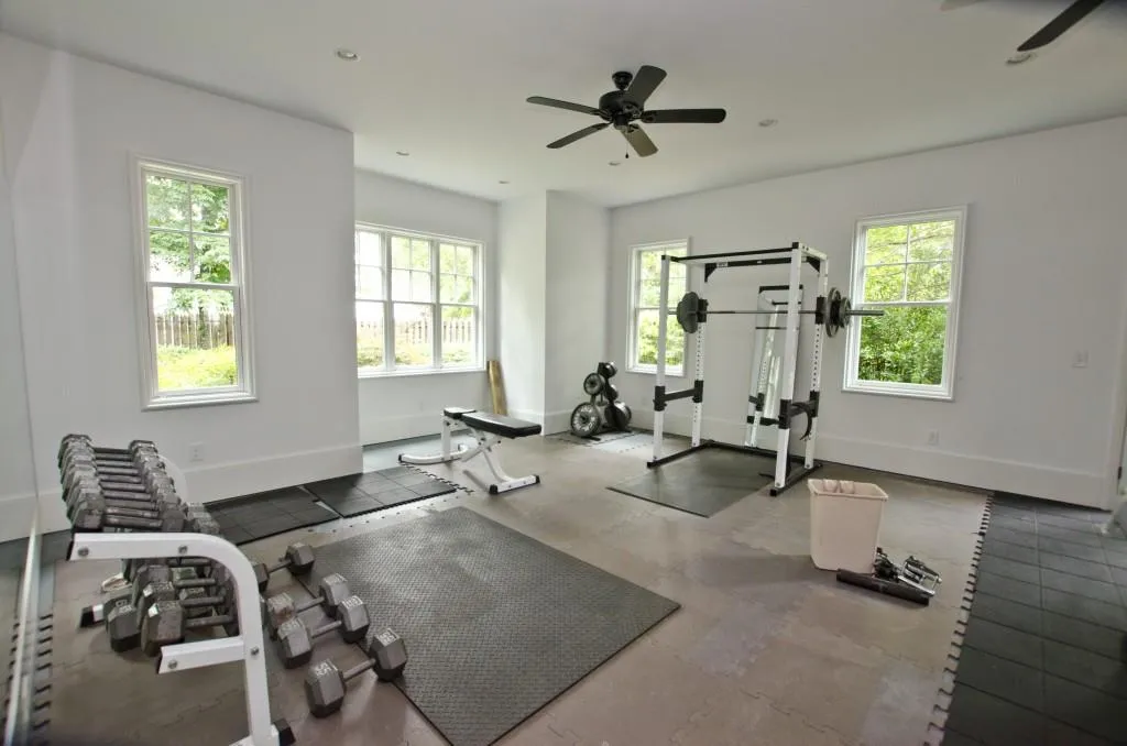 395 Laurel Chase Court, Atlanta, Georgia 30327, 5 Bedrooms Bedrooms, ,5 BathroomsBathrooms,Residential,Sold,395 Laurel Chase Court,6859530