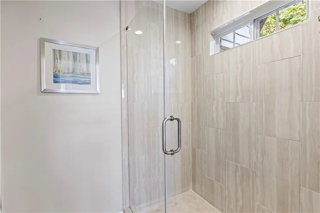 Main level Primary Bath
