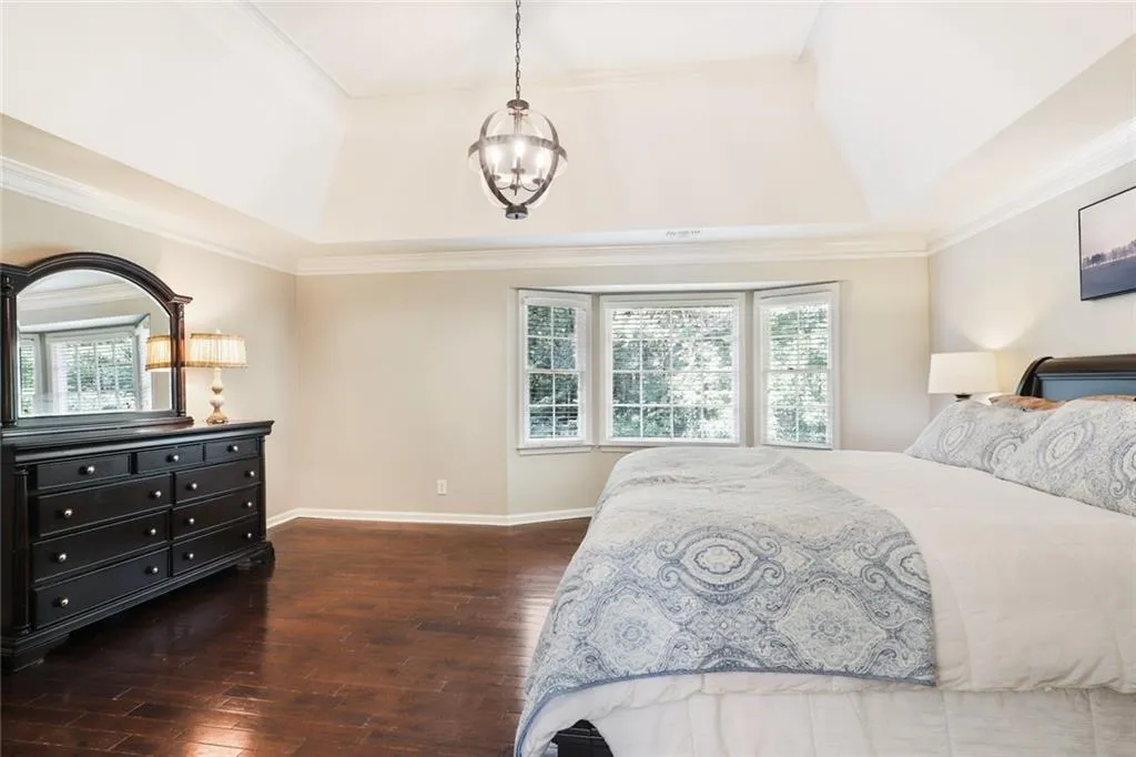 7440 Chestwick Court, Sandy Springs, Georgia 30350, 6 Bedrooms Bedrooms, ,5 BathroomsBathrooms,Residential,Sold,7440 Chestwick Court,6784983