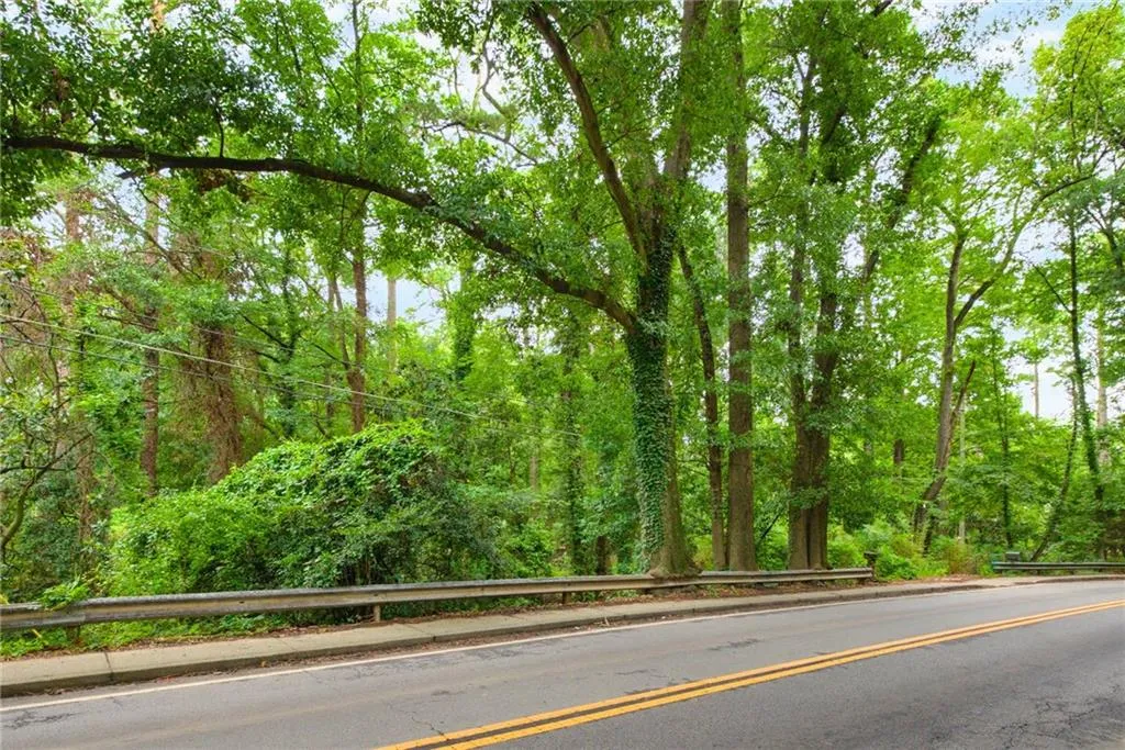 1899 Moores Mill Road Nw, Atlanta, Georgia 30318, 4 Bedrooms Bedrooms, 0 ,2 BathroomsBathrooms,Land,For Sale,1899 Moores Mill Road Nw,7821780