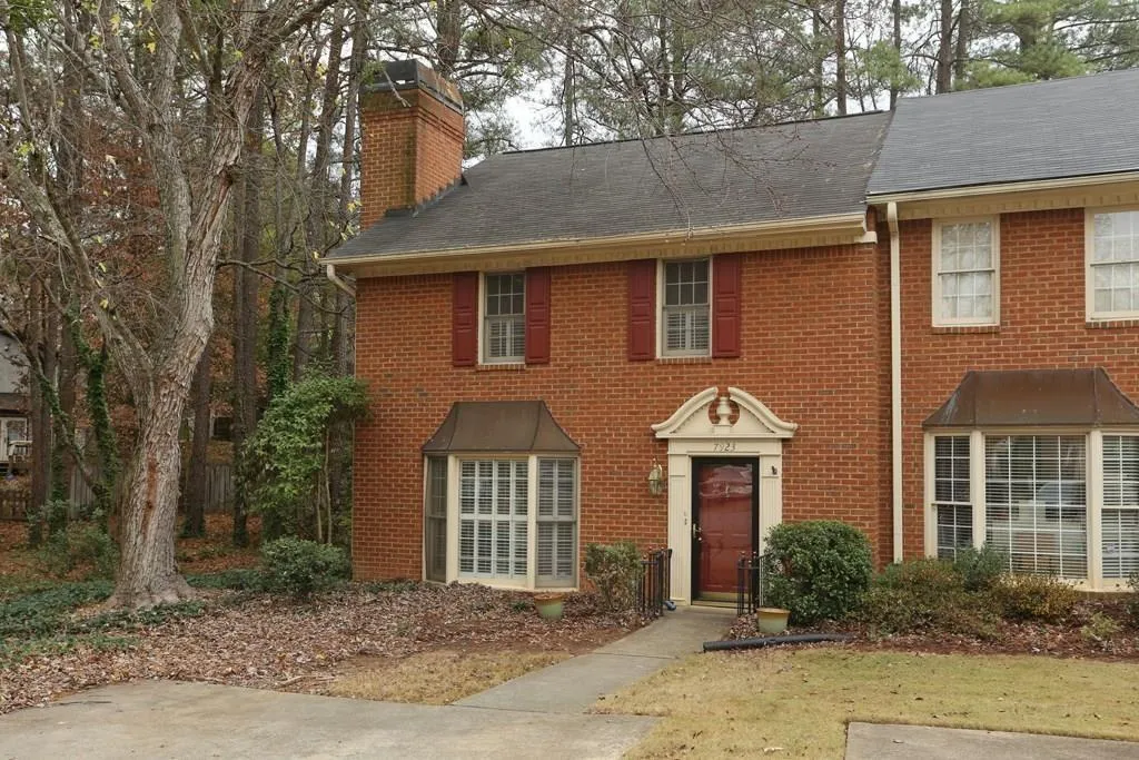 7923 Briar Villa Place, Atlanta, Georgia 30350, 3 Bedrooms Bedrooms, ,2 BathroomsBathrooms,Residential,Sold,7923 Briar Villa Place,6602658