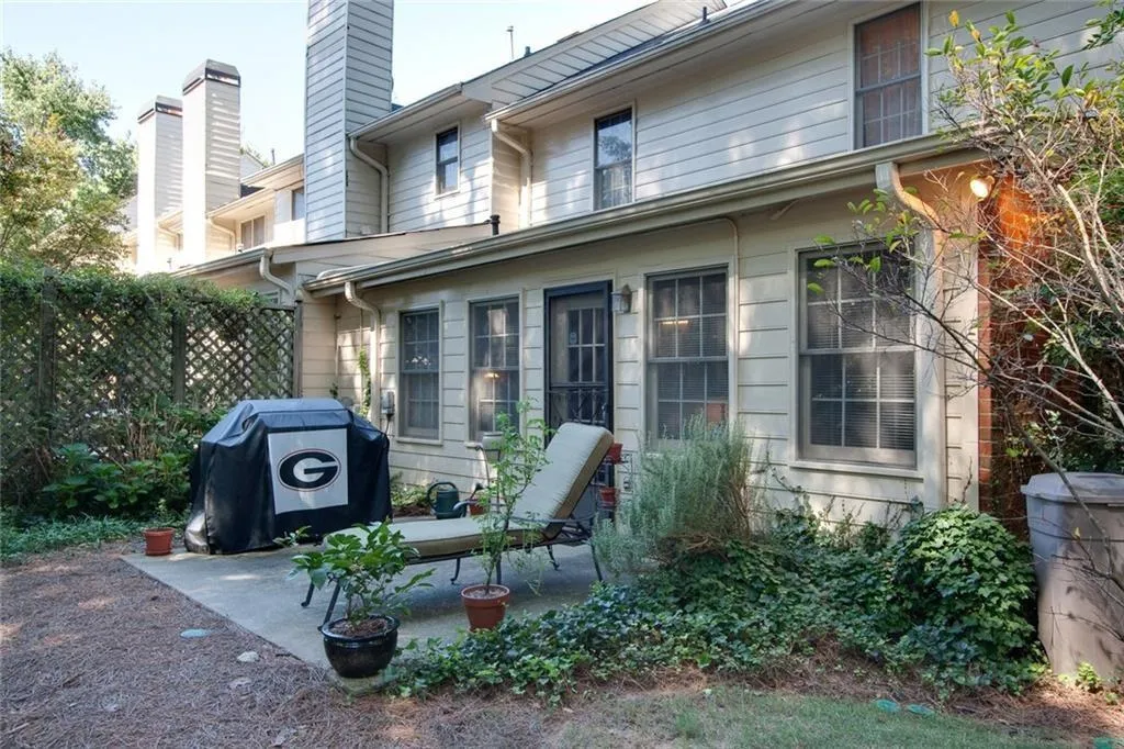 7923 Briar Villa Place, Atlanta, Georgia 30350, 3 Bedrooms Bedrooms, ,2 BathroomsBathrooms,Residential,Sold,7923 Briar Villa Place,6602658