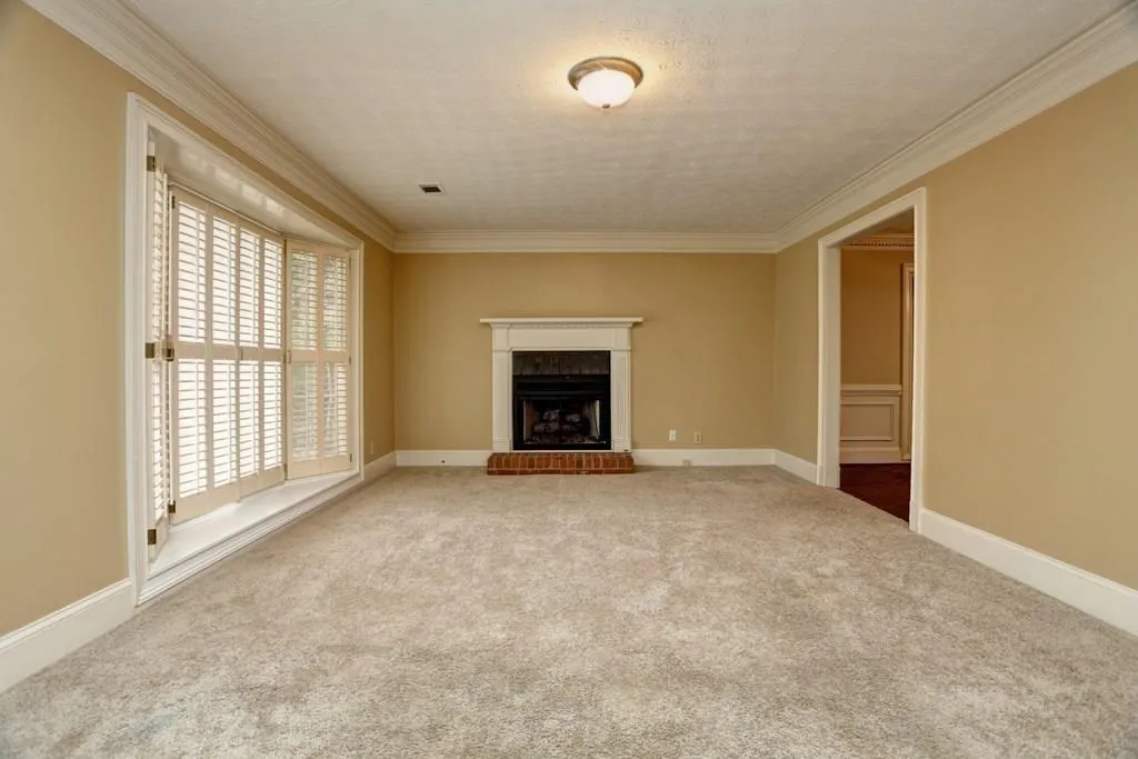 7923 Briar Villa Place, Atlanta, Georgia 30350, 3 Bedrooms Bedrooms, ,2 BathroomsBathrooms,Residential,Sold,7923 Briar Villa Place,6602658