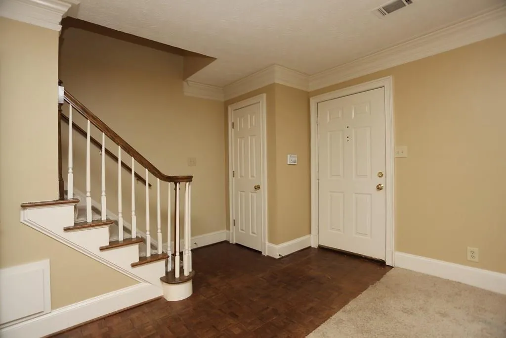 7923 Briar Villa Place, Atlanta, Georgia 30350, 3 Bedrooms Bedrooms, ,2 BathroomsBathrooms,Residential,Sold,7923 Briar Villa Place,6602658