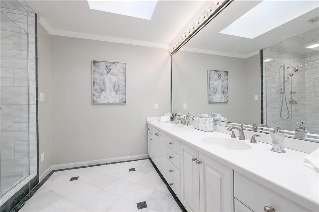 885 Edgewater Trail, Atlanta, Georgia 30328, 3 Bedrooms Bedrooms, ,2 BathroomsBathrooms,Residential,Sold,885 Edgewater Trail,7141629