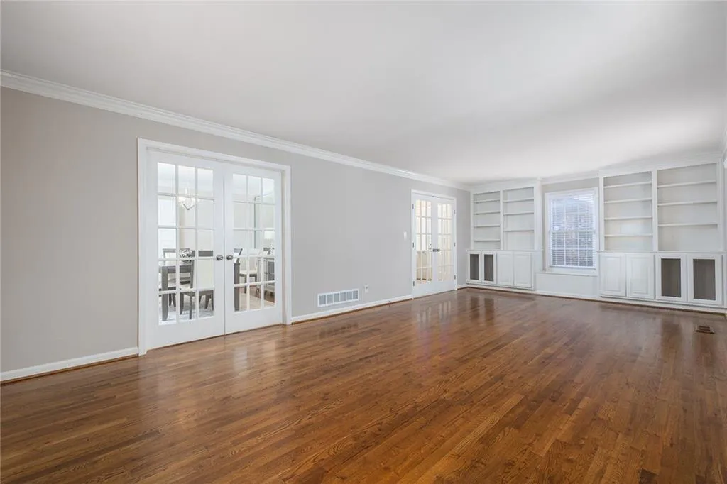 885 Edgewater Trail, Atlanta, Georgia 30328, 3 Bedrooms Bedrooms, ,2 BathroomsBathrooms,Residential,Sold,885 Edgewater Trail,7141629