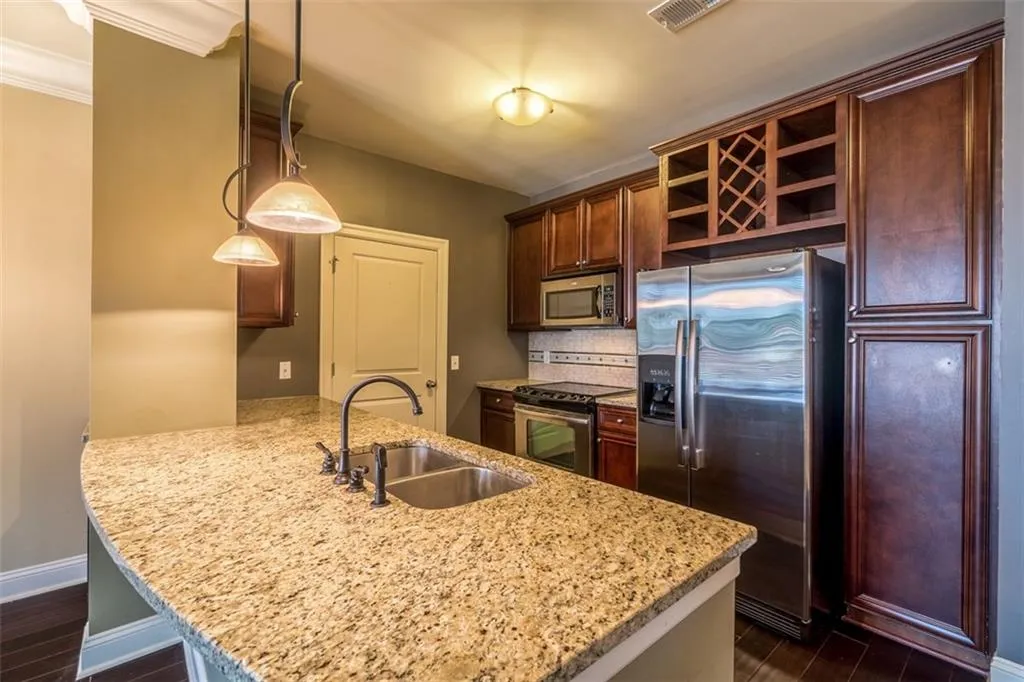 901 Abernathy Road Unit 6230, Atlanta, Georgia 30328, 2 Bedrooms Bedrooms, ,2 BathroomsBathrooms,Residential,Sold,901 Abernathy Road Unit 6230,5833303