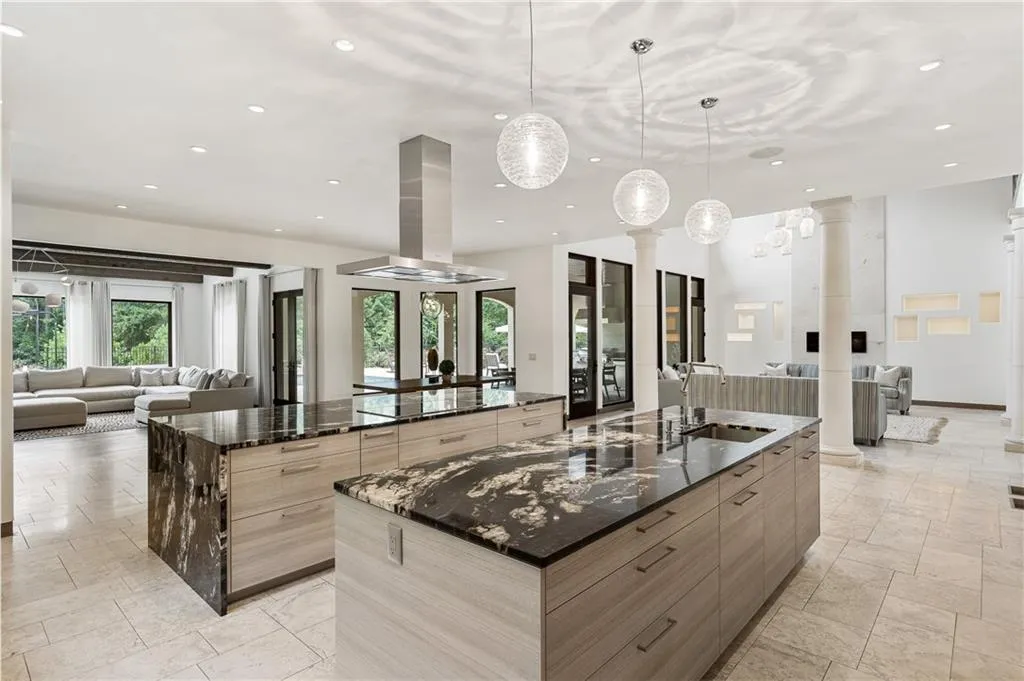 4746 Woodvale Drive, Sandy Springs, Georgia 30327, 5 Bedrooms Bedrooms, ,7 BathroomsBathrooms,Residential,Sold,4746 Woodvale Drive,7164718