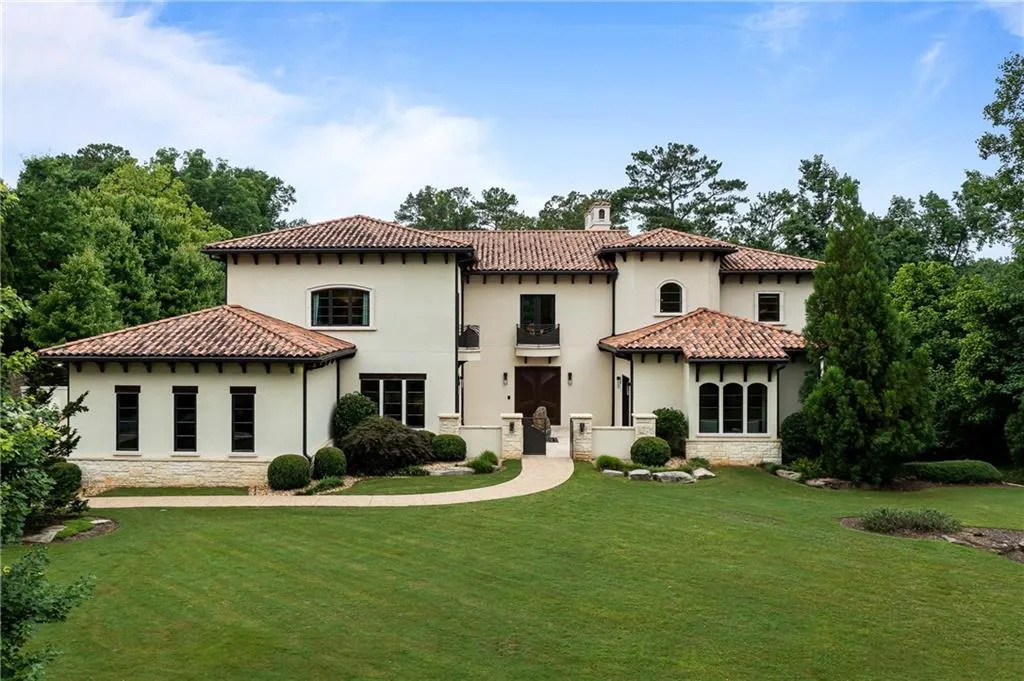 4746 Woodvale Drive, Sandy Springs, Georgia 30327, 5 Bedrooms Bedrooms, ,7 BathroomsBathrooms,Residential,Sold,4746 Woodvale Drive,7164718