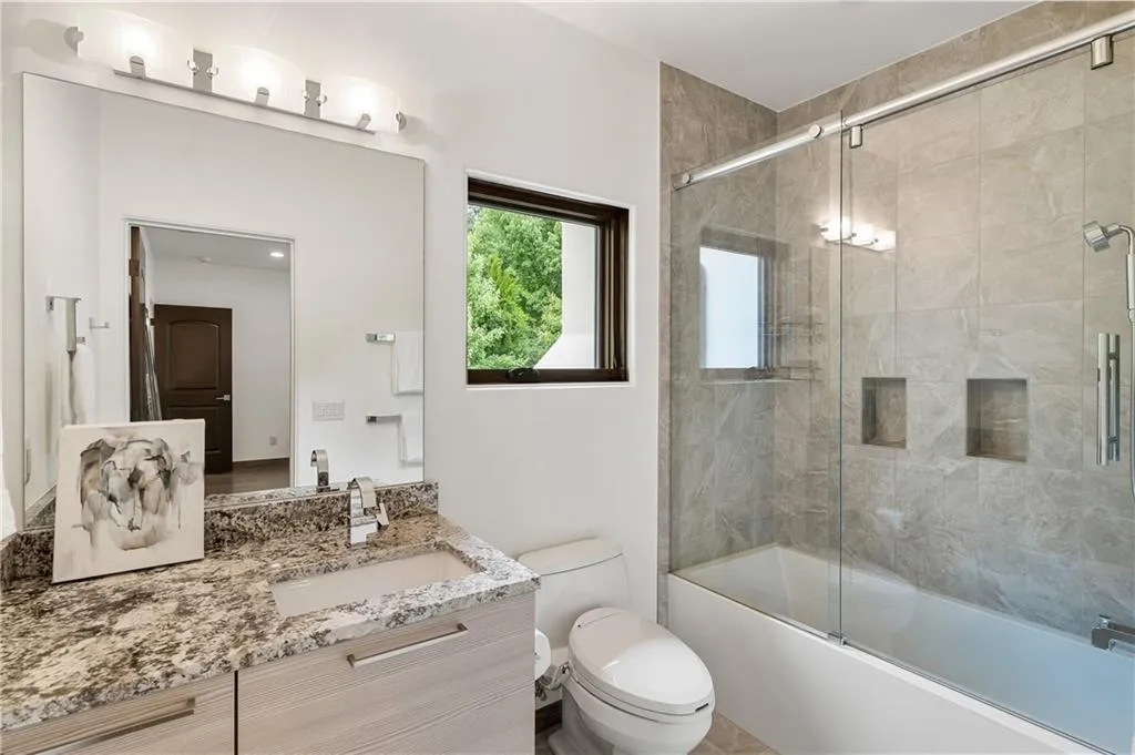 4746 Woodvale Drive, Sandy Springs, Georgia 30327, 5 Bedrooms Bedrooms, ,7 BathroomsBathrooms,Residential,Sold,4746 Woodvale Drive,7164718