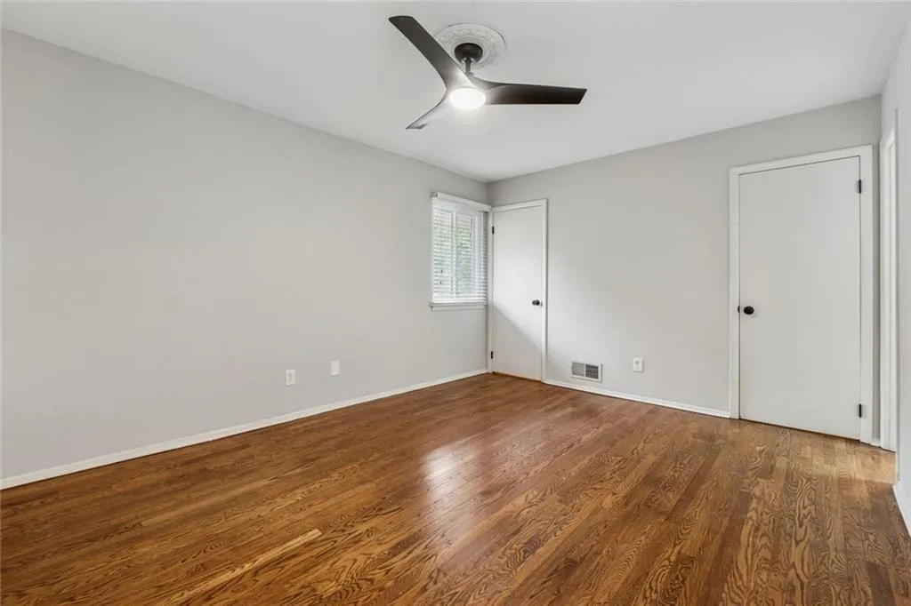 346 Carpenter Drive Unit 77, Sandy Springs, Georgia 30328, 2 Bedrooms Bedrooms, ,1 BathroomBathrooms,Residential,For Sale,346 Carpenter Drive Unit 77,7577326