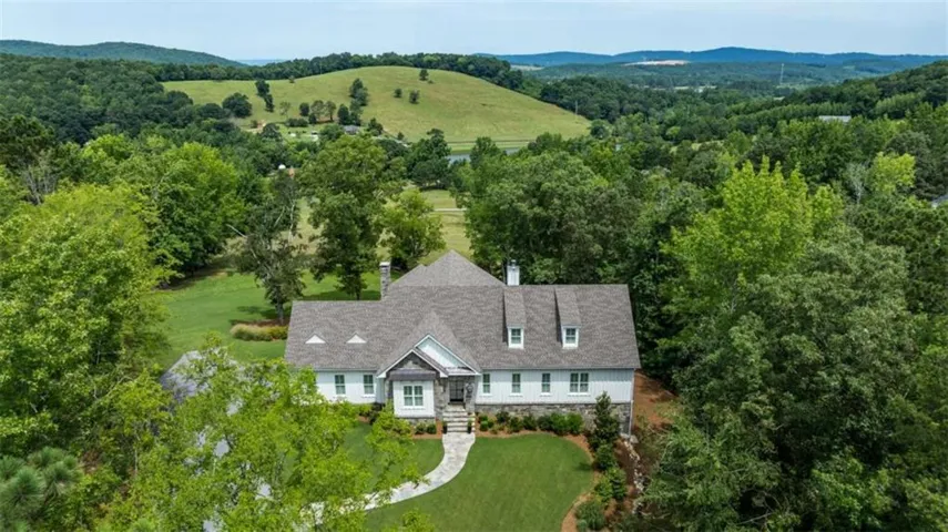 185 Marion Dairy Road, Lindale, Georgia 30147