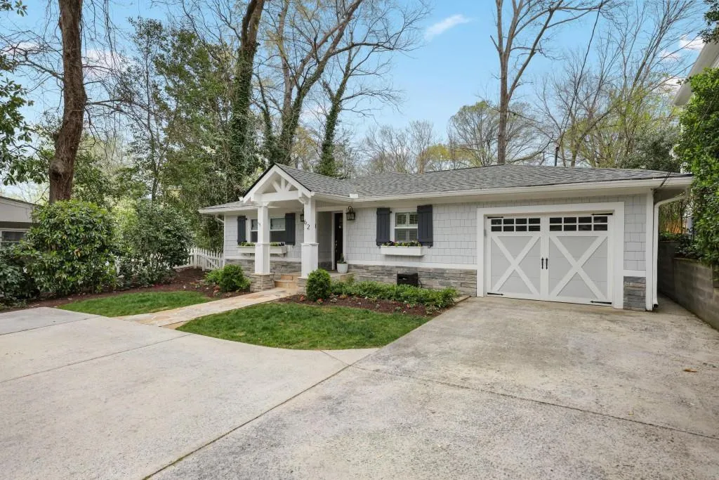 62 Mobile Avenue, Atlanta, Georgia 30305, 3 Bedrooms Bedrooms, 0 ,3 BathroomsBathrooms,Residential,Sold,62 Mobile Avenue,7741682