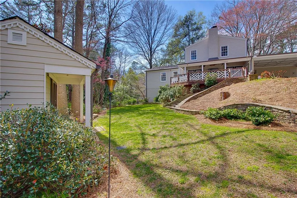 635 Wyncourtney Drive, Sandy Springs, Georgia 30328, 3 Bedrooms Bedrooms, ,2 BathroomsBathrooms,Residential,Sold,635 Wyncourtney Drive,5981699
