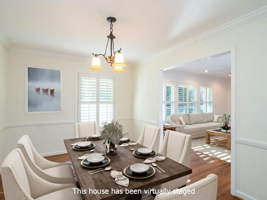 6560 Williamson Drive, Sandy Springs, Georgia 30328, 4 Bedrooms Bedrooms, ,3 BathroomsBathrooms,Residential,Sold,6560 Williamson Drive,6807330