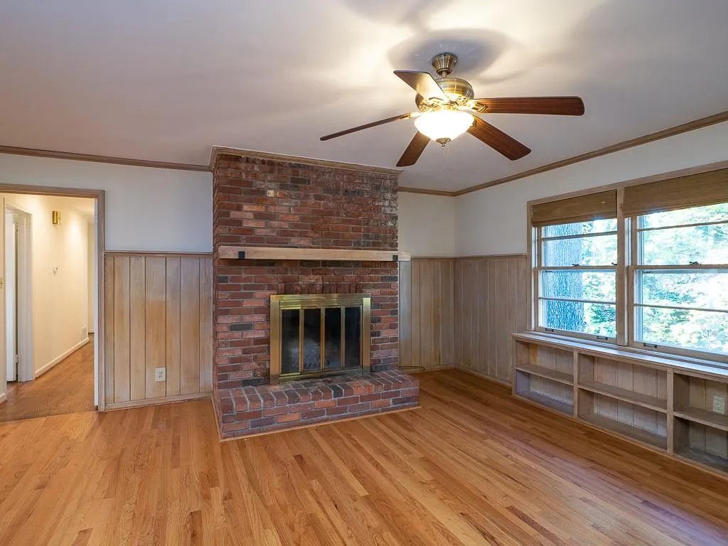 6560 Williamson Drive, Sandy Springs, Georgia 30328, 4 Bedrooms Bedrooms, ,3 BathroomsBathrooms,Residential,Sold,6560 Williamson Drive,6807330