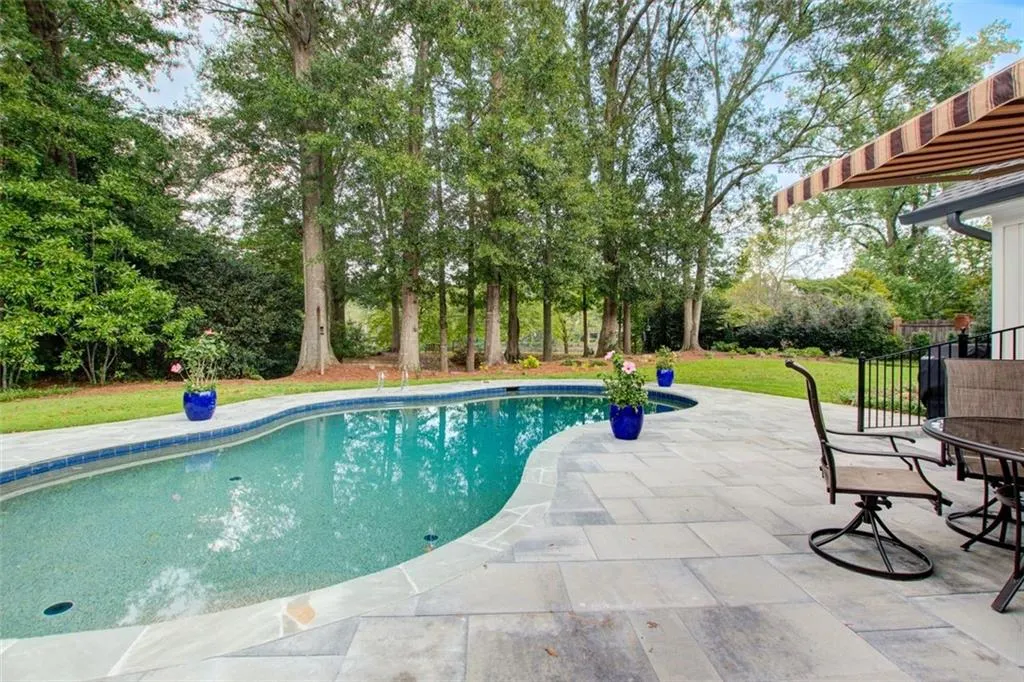 405 River Glen Trace, Atlanta, Georgia 30328, 3 Bedrooms Bedrooms, ,3 BathroomsBathrooms,Residential,Sold,405 River Glen Trace,7275394