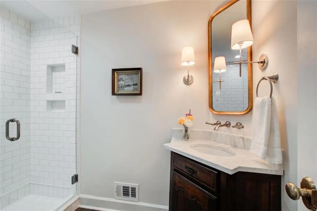 405 River Glen Trace, Atlanta, Georgia 30328, 3 Bedrooms Bedrooms, ,3 BathroomsBathrooms,Residential,Sold,405 River Glen Trace,7275394