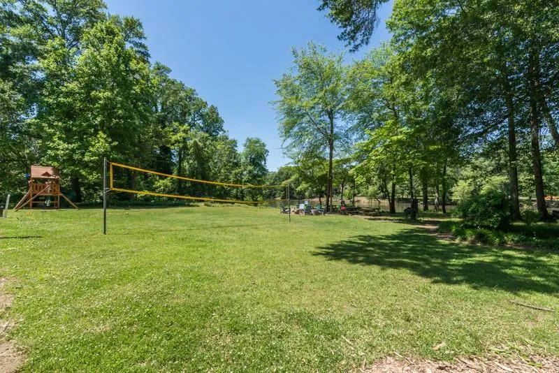 405 River Glen Trace, Atlanta, Georgia 30328, 3 Bedrooms Bedrooms, ,3 BathroomsBathrooms,Residential,Sold,405 River Glen Trace,7275394