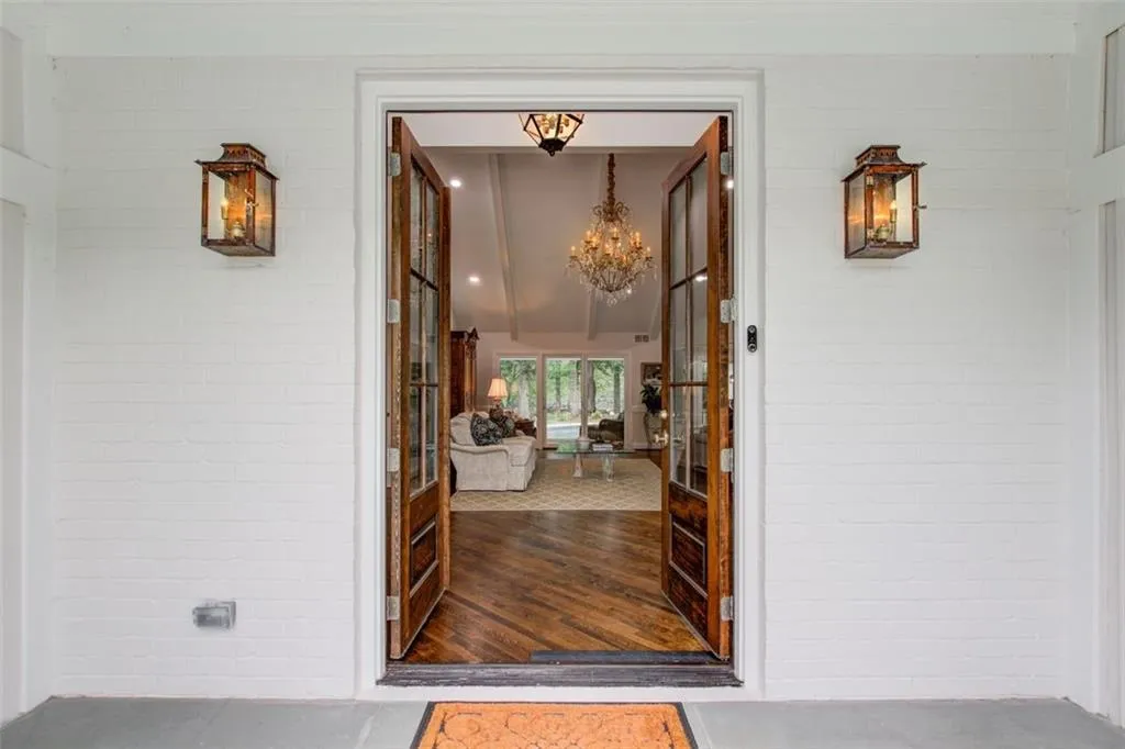 405 River Glen Trace, Atlanta, Georgia 30328, 3 Bedrooms Bedrooms, ,3 BathroomsBathrooms,Residential,Sold,405 River Glen Trace,7275394