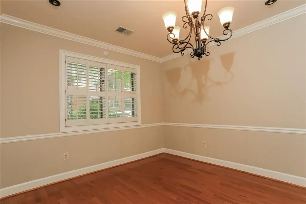 1 Westfair Court, Sandy Springs, Georgia 30328, 3 Bedrooms Bedrooms, ,2 BathroomsBathrooms,Residential,Sold,1 Westfair Court,6928275