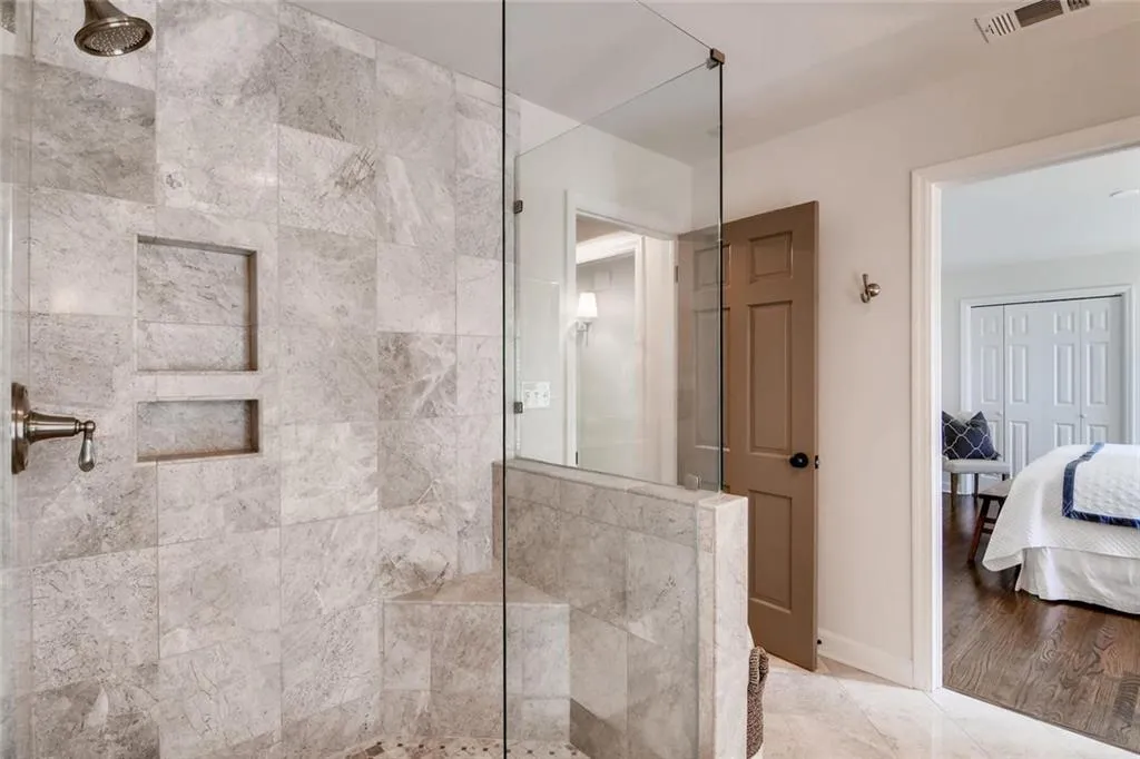 6275 Aberdeen Drive, Atlanta, Georgia 30328, 4 Bedrooms Bedrooms, ,3 BathroomsBathrooms,Residential,Sold,6275 Aberdeen Drive,6110870