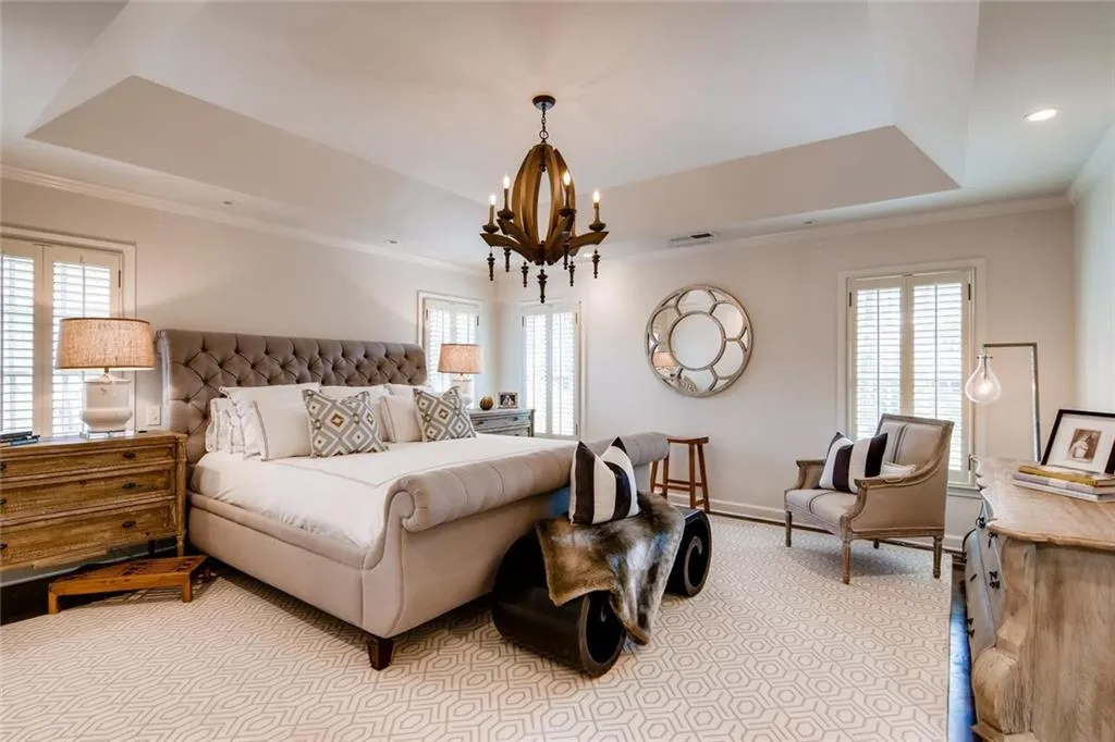 6275 Aberdeen Drive, Atlanta, Georgia 30328, 4 Bedrooms Bedrooms, ,3 BathroomsBathrooms,Residential,Sold,6275 Aberdeen Drive,6110870