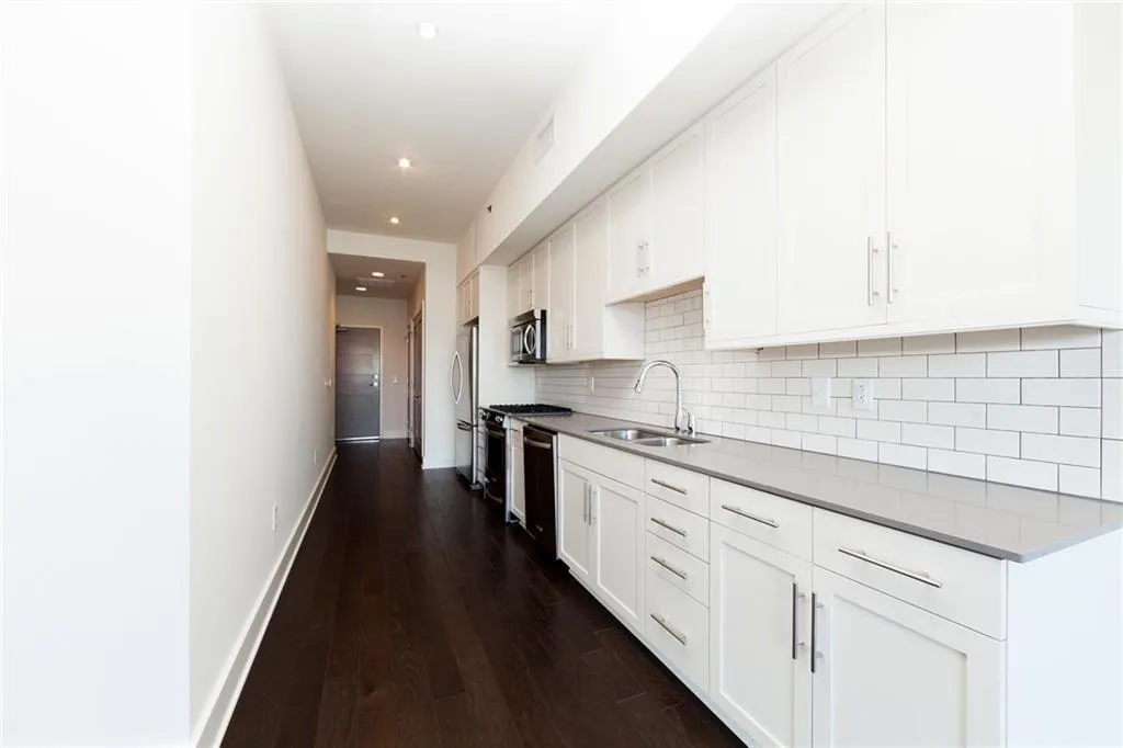 1100 Howell Mill Road Nw Unit 207, Atlanta, Georgia 30318, 1 Bedroom Bedrooms, ,1 BathroomBathrooms,Residential,Sold,1100 Howell Mill Road Nw Unit 207,5790552