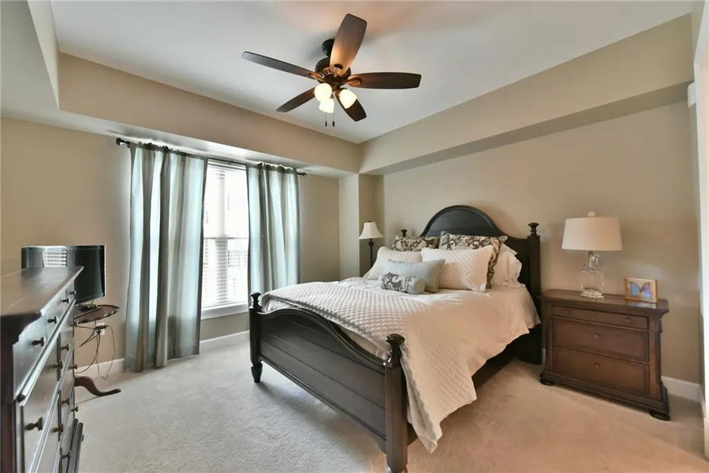 200 River Vista Drive Unit 426, Atlanta, Georgia 30339, 2 Bedrooms Bedrooms, ,2 BathroomsBathrooms,Residential,Sold,200 River Vista Drive Unit 426,5814525