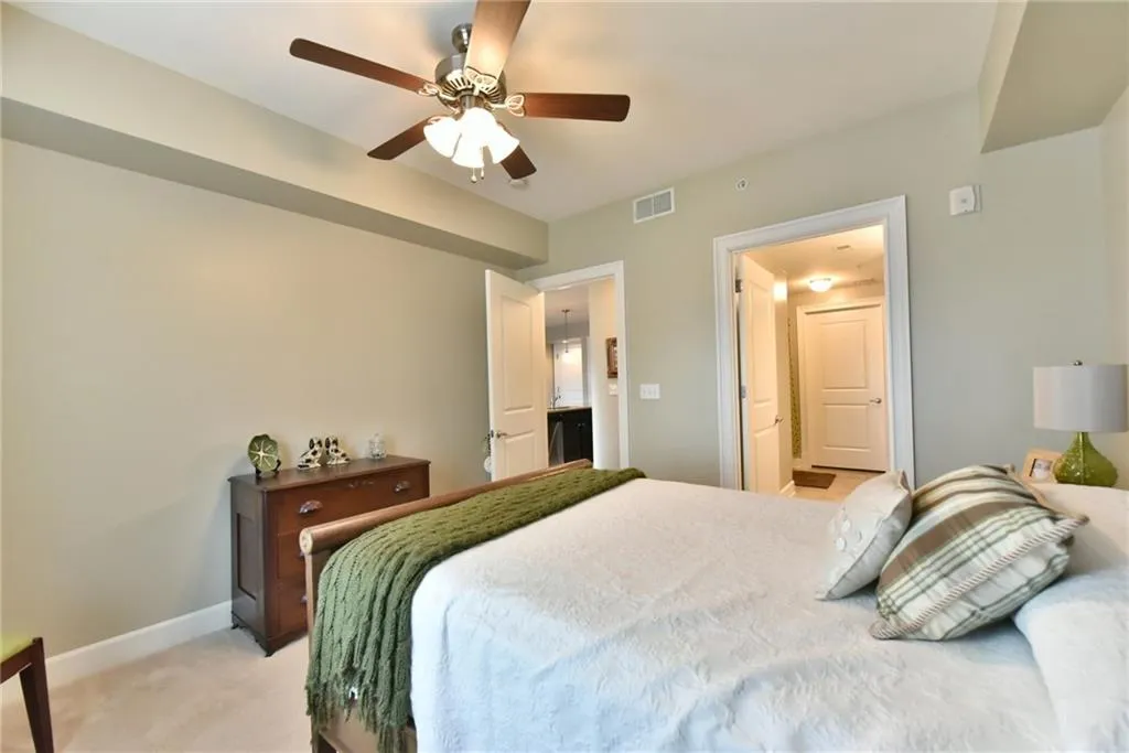 200 River Vista Drive Unit 426, Atlanta, Georgia 30339, 2 Bedrooms Bedrooms, ,2 BathroomsBathrooms,Residential,Sold,200 River Vista Drive Unit 426,5814525