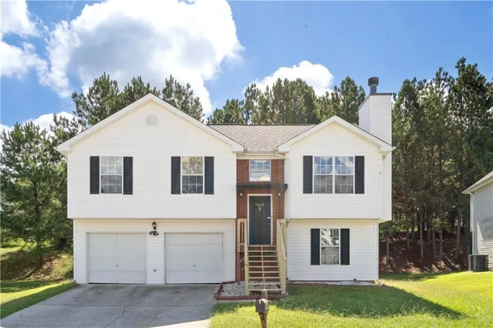 7410 Petunia Drive, Riverdale, Georgia 30296