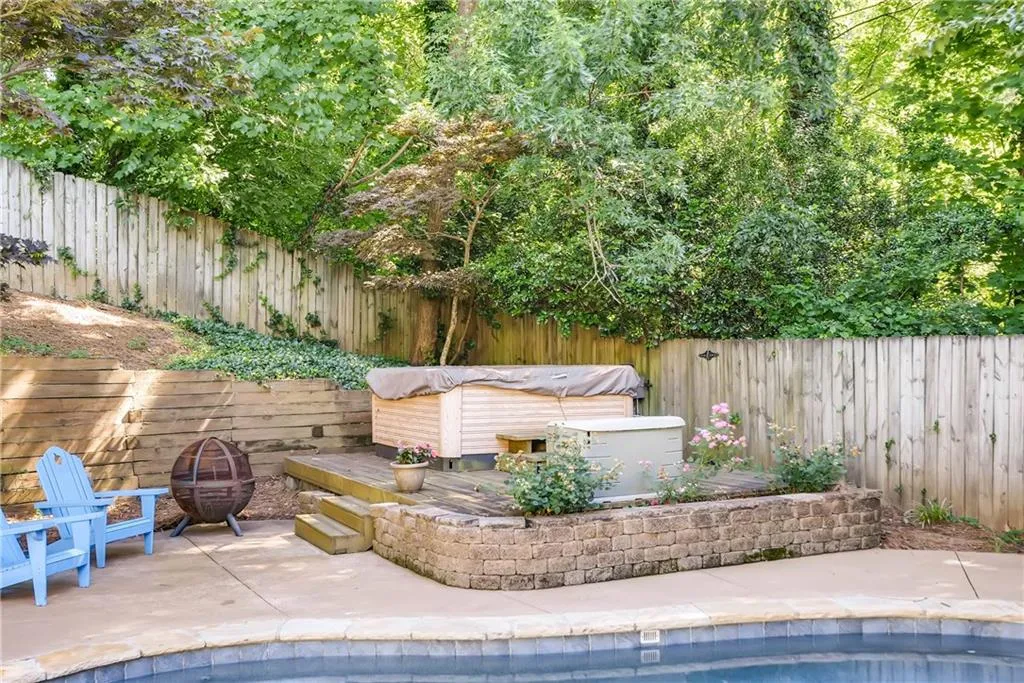 535 Calaveras Drive, Atlanta, Georgia 30350, 5 Bedrooms Bedrooms, ,4 BathroomsBathrooms,Residential,Sold,535 Calaveras Drive,6024045