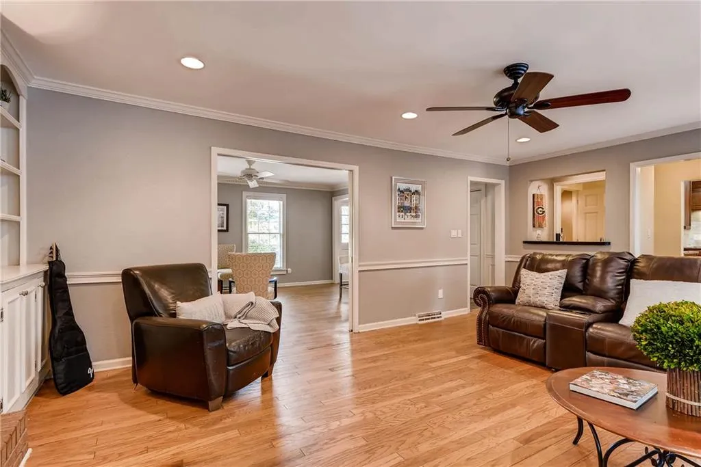 535 Calaveras Drive, Atlanta, Georgia 30350, 5 Bedrooms Bedrooms, ,4 BathroomsBathrooms,Residential,Sold,535 Calaveras Drive,6024045