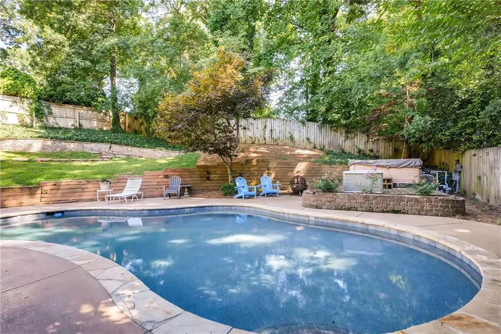 535 Calaveras Drive, Atlanta, Georgia 30350, 5 Bedrooms Bedrooms, ,4 BathroomsBathrooms,Residential,Sold,535 Calaveras Drive,6024045