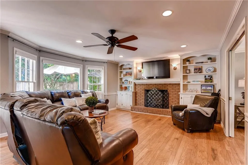 535 Calaveras Drive, Atlanta, Georgia 30350, 5 Bedrooms Bedrooms, ,4 BathroomsBathrooms,Residential,Sold,535 Calaveras Drive,6024045