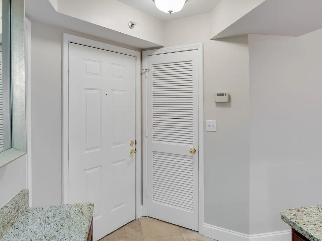 795 Hammond Drive Unit 913, Atlanta, Georgia 30328, 2 Bedrooms Bedrooms, ,2 BathroomsBathrooms,Residential,Sold,795 Hammond Drive Unit 913,5799059