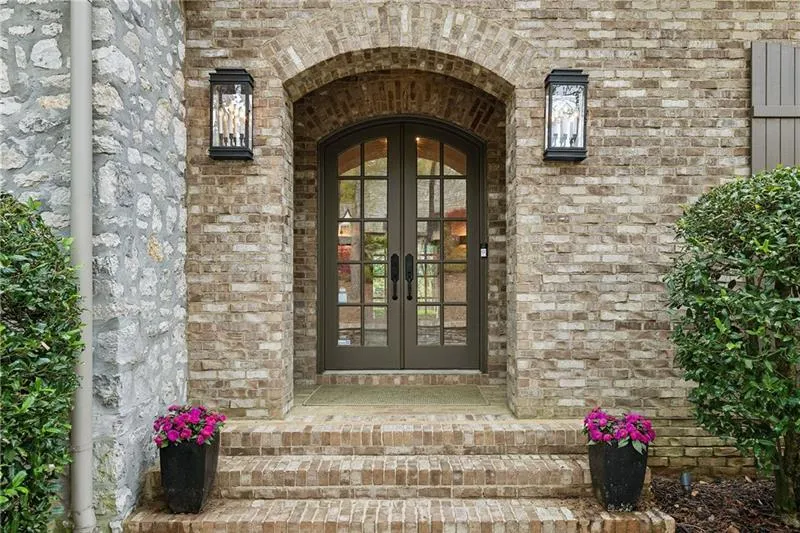 105 Kingston Manor, Atlanta, Georgia 30342, 7 Bedrooms Bedrooms, ,7 BathroomsBathrooms,Residential,For Sale,105 Kingston Manor,7699271