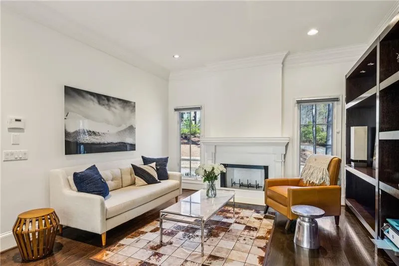 105 Kingston Manor, Atlanta, Georgia 30342, 7 Bedrooms Bedrooms, ,7 BathroomsBathrooms,Residential,For Sale,105 Kingston Manor,7699271