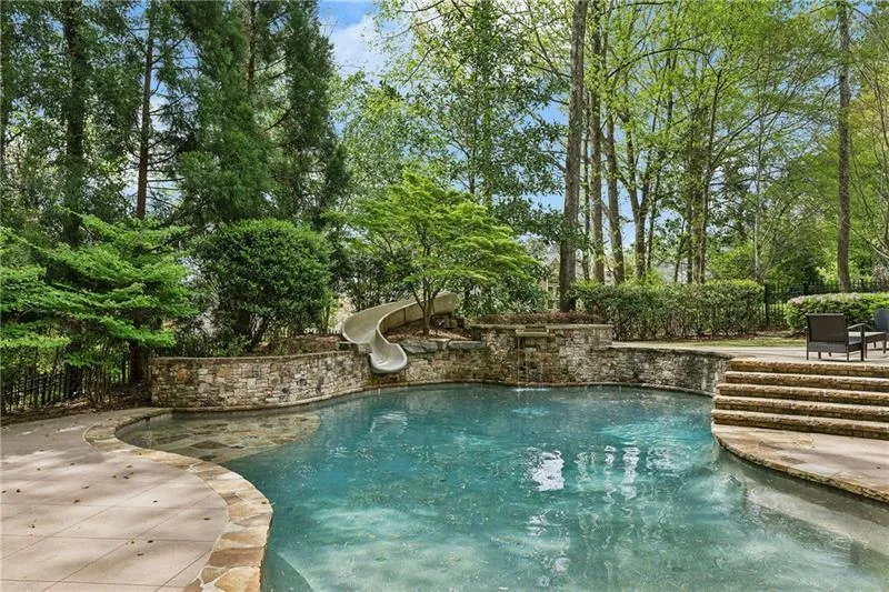 105 Kingston Manor, Atlanta, Georgia 30342, 7 Bedrooms Bedrooms, ,7 BathroomsBathrooms,Residential,For Sale,105 Kingston Manor,7699271