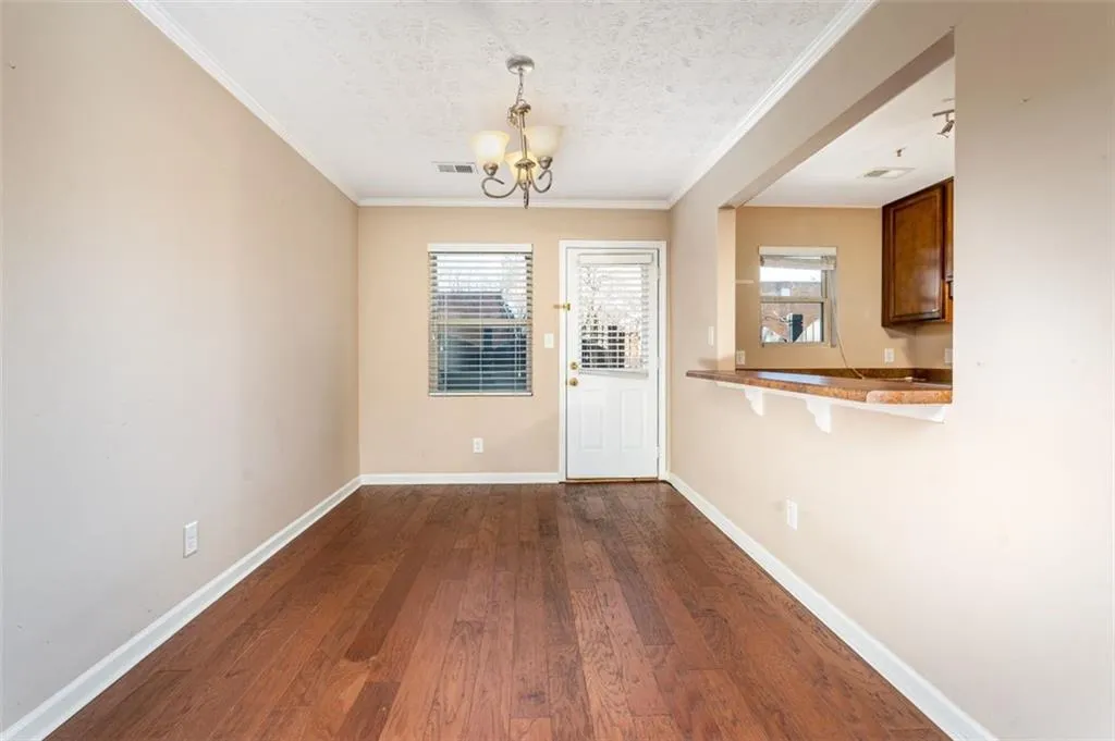 175 N River Drive Unit B, Atlanta, Georgia 30350, 2 Bedrooms Bedrooms, ,2 BathroomsBathrooms,Residential,Sold,175 N River Drive Unit B,6999931