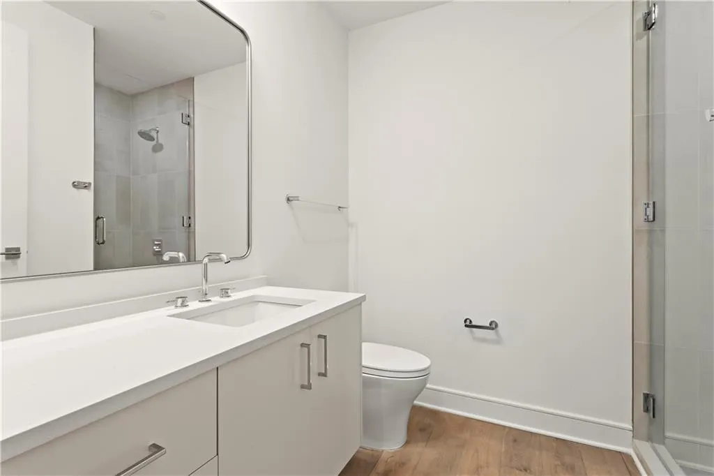 2520 Peachtree Road Nw Unit 1003, Atlanta, Georgia 30305, 2 Bedrooms Bedrooms, 0 ,3 BathroomsBathrooms,Residential,For Sale,2520 Peachtree Road Nw Unit 1003,7792398