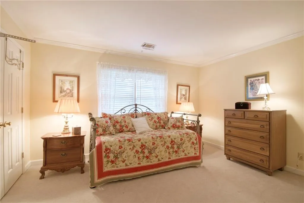 555 Spindlewick Drive, Atlanta, Georgia 30350, 4 Bedrooms Bedrooms, ,3 BathroomsBathrooms,Residential,For Sale,555 Spindlewick Drive,7759477