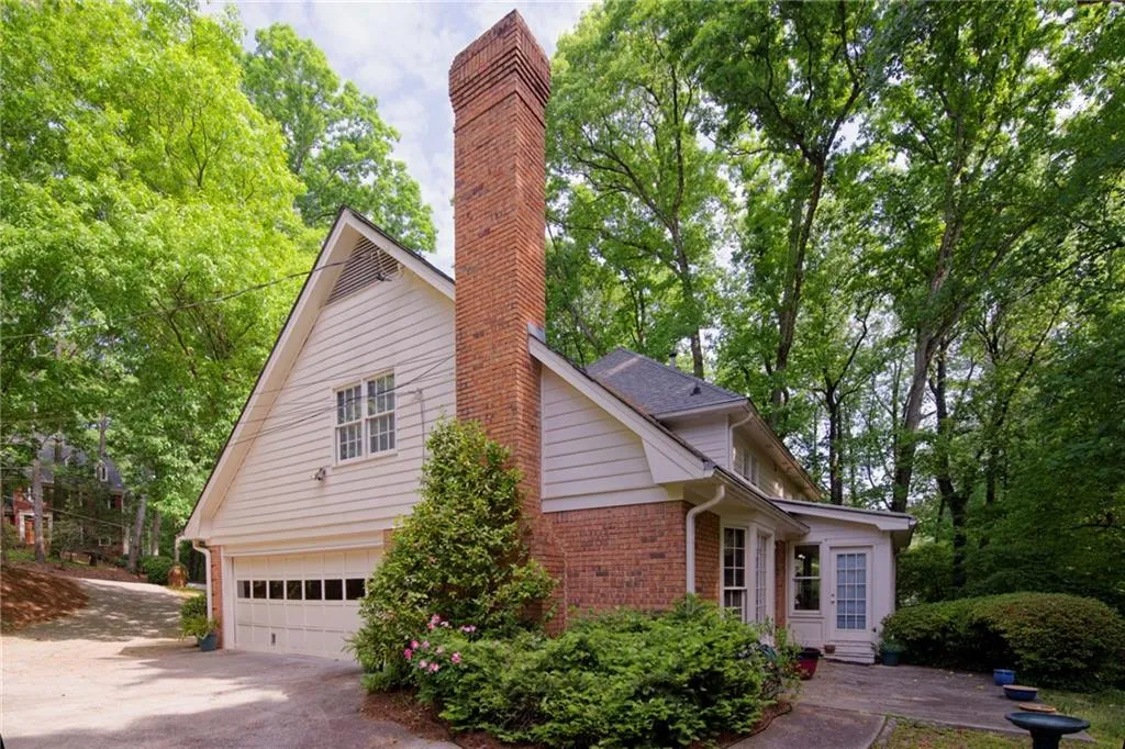 555 Spindlewick Drive, Atlanta, Georgia 30350, 4 Bedrooms Bedrooms, ,3 BathroomsBathrooms,Residential,For Sale,555 Spindlewick Drive,7759477