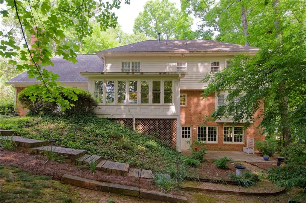 555 Spindlewick Drive, Atlanta, Georgia 30350, 4 Bedrooms Bedrooms, ,3 BathroomsBathrooms,Residential,For Sale,555 Spindlewick Drive,7759477