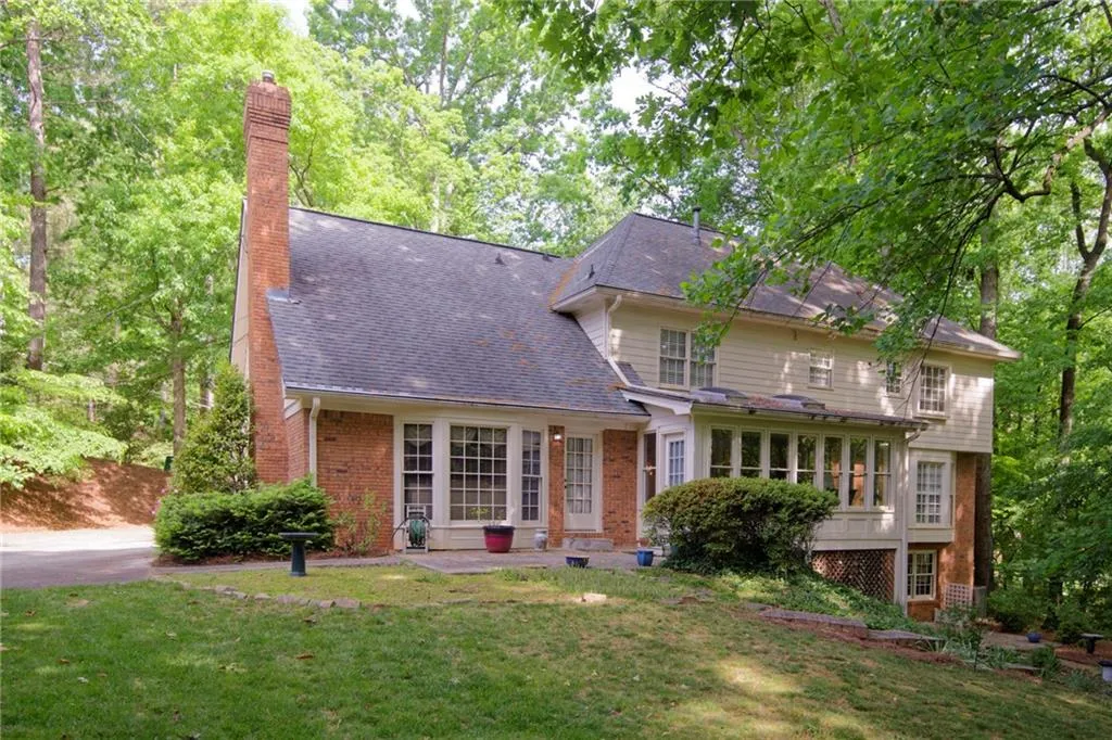 555 Spindlewick Drive, Atlanta, Georgia 30350, 4 Bedrooms Bedrooms, ,3 BathroomsBathrooms,Residential,For Sale,555 Spindlewick Drive,7759477
