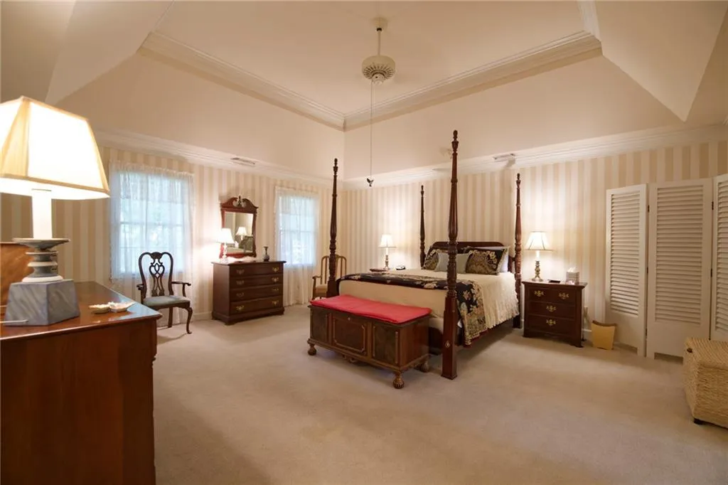 555 Spindlewick Drive, Atlanta, Georgia 30350, 4 Bedrooms Bedrooms, ,3 BathroomsBathrooms,Residential,For Sale,555 Spindlewick Drive,7759477
